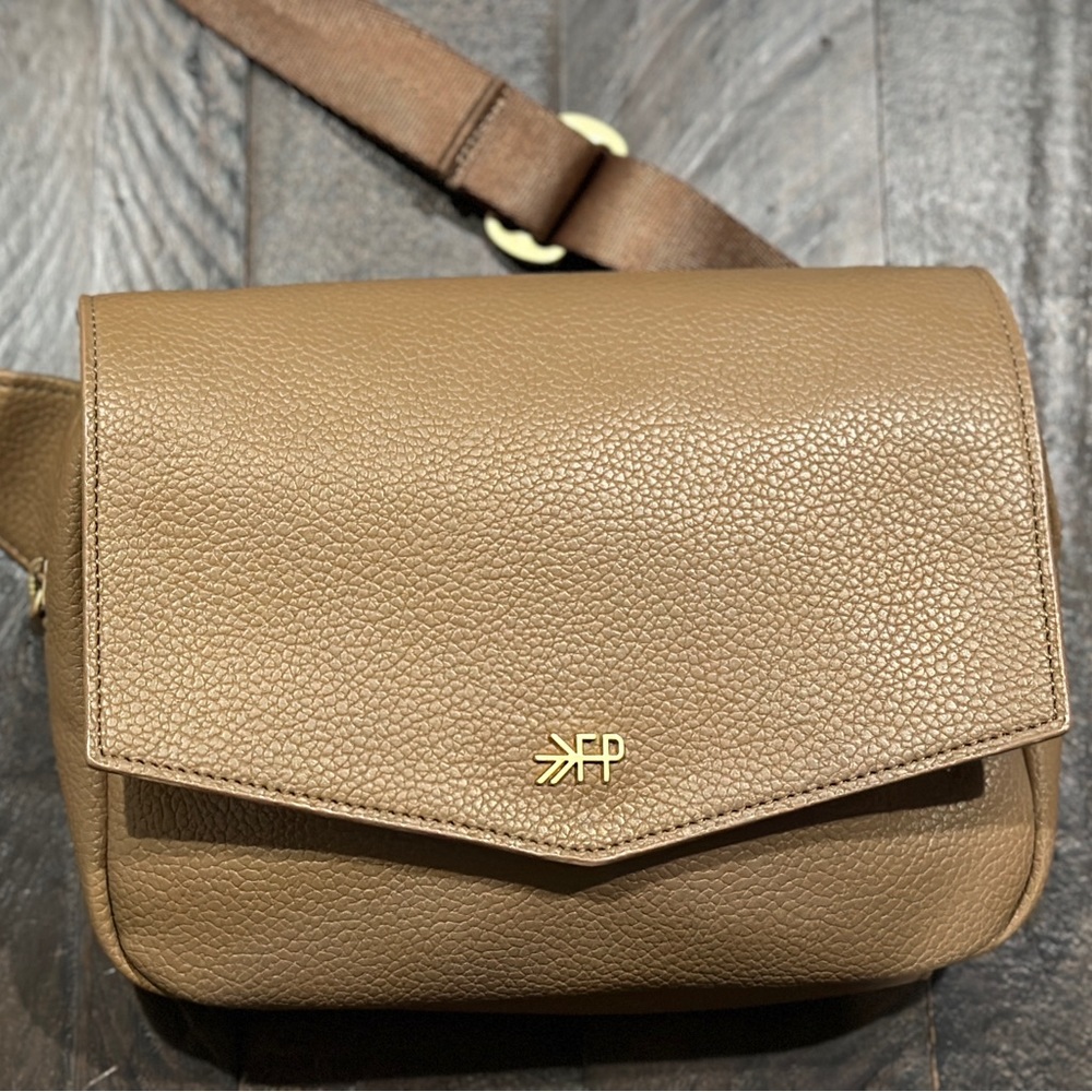 Freshly Picked - Classic Park Pack fanny pack, Toffee color